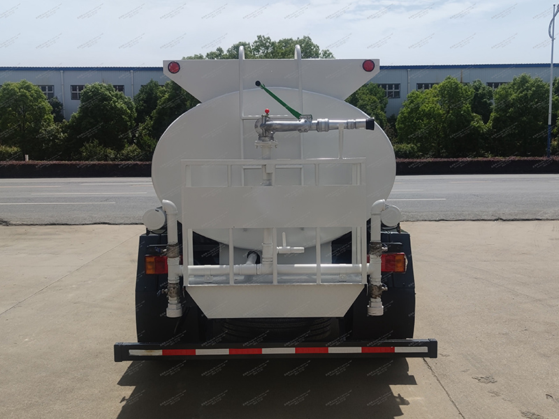 Howo 4x2 Kubikmeter Wassertankwagen