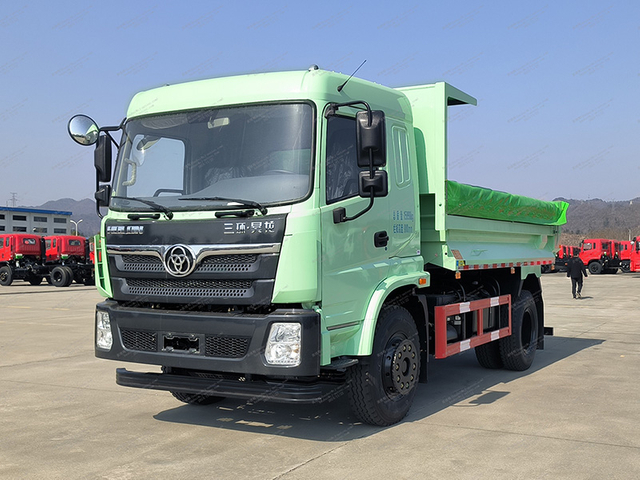 Haolong 4 × 2 Dreck Muldenkipper