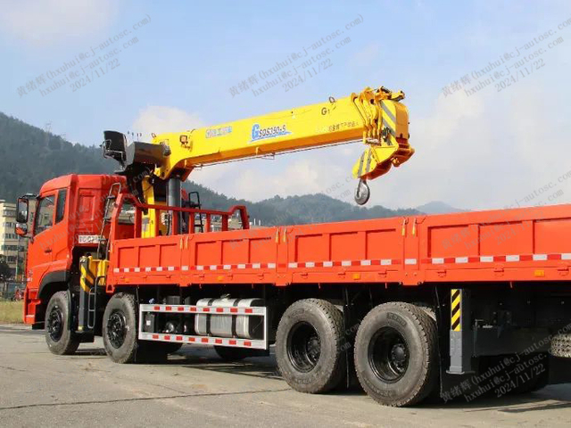 8x4-tianlong 360 PS.