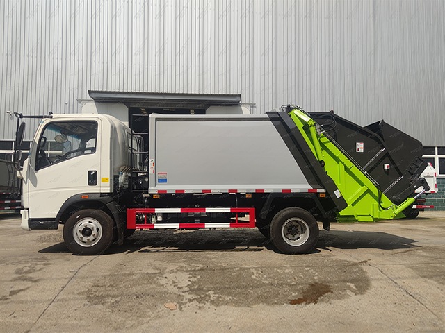 Howo 12m3 Compactor Truck 