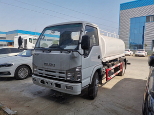 Isuzu 100p Sprinklerwagen
