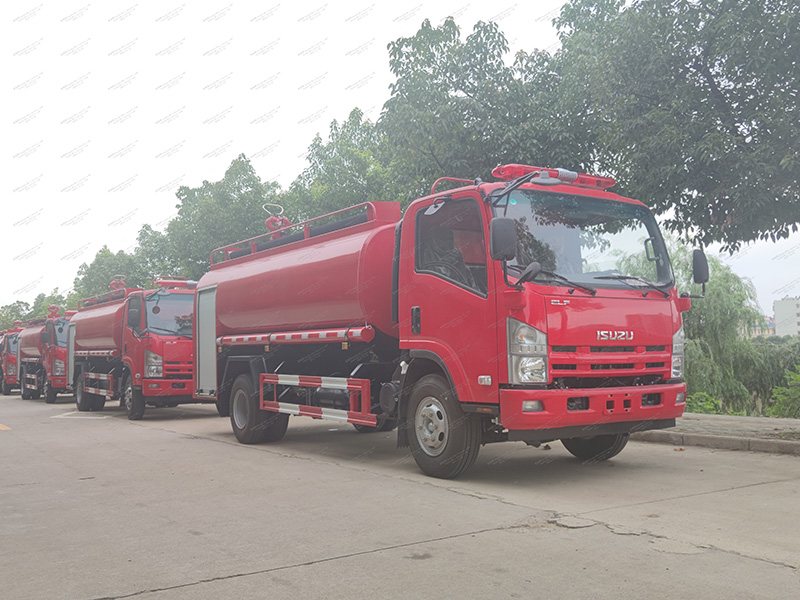 Isuzu 700p Fire Sprinkler